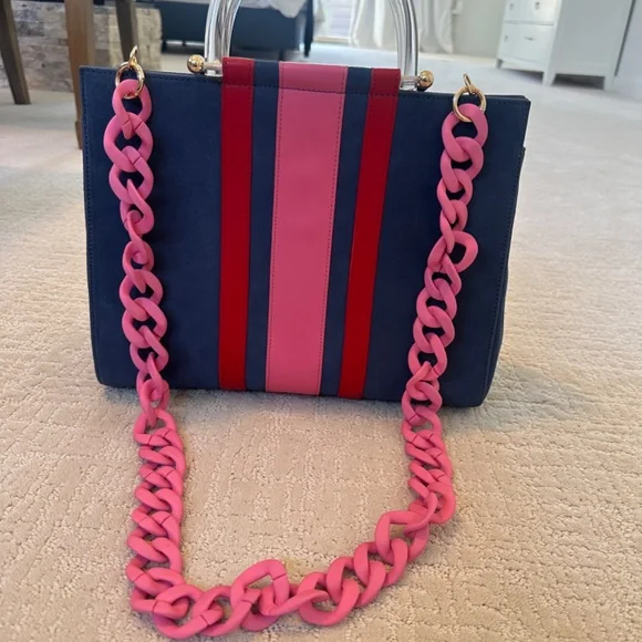 Bagging Rights Handbag - Picture 10 of 11